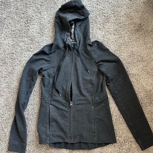 Lululemon Athletica Charcoal Heathered “TAKE TEN” Jacket